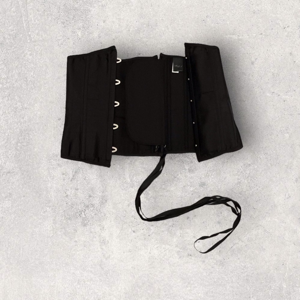 “How Not to Enjoy Food” Underbust Corset
